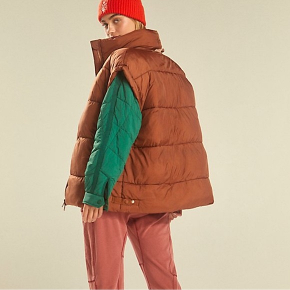 free people movement Jackets & Blazers - Free People Movement In A Bubble Puffer Vest in Penny
